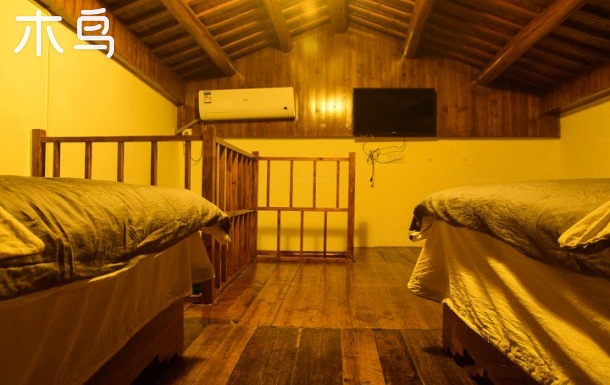 月沼南湖边宏村时光与树主题客栈木屋观星房